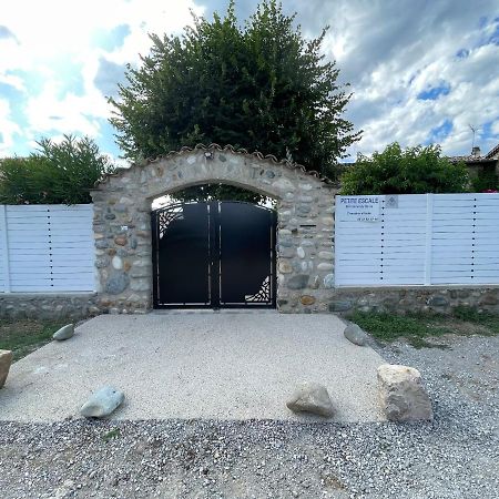 Petite'Escale Apartment Charmes-sur-Rhone Bagian luar foto
