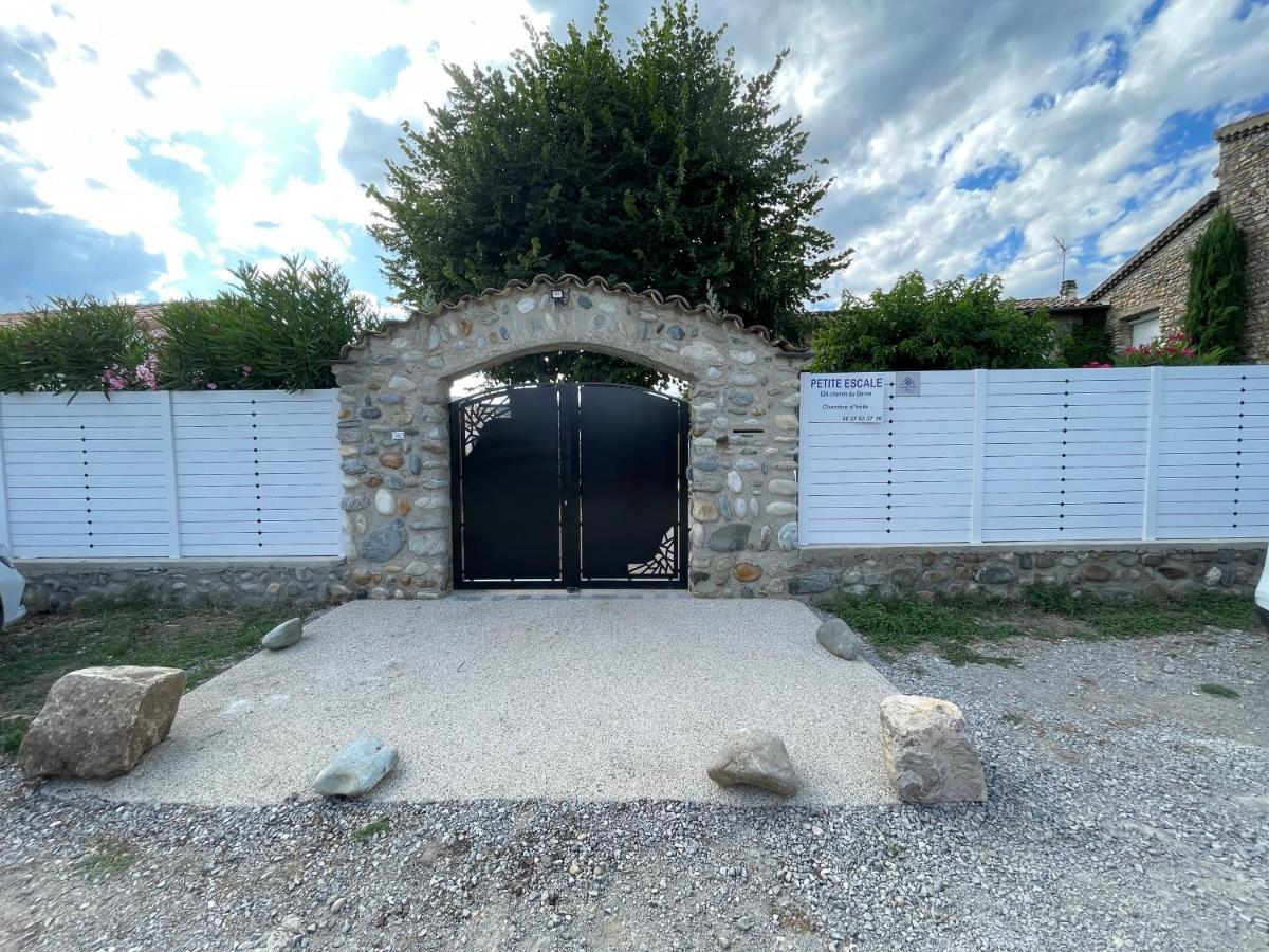 Petite'Escale Apartment Charmes-sur-Rhone Bagian luar foto